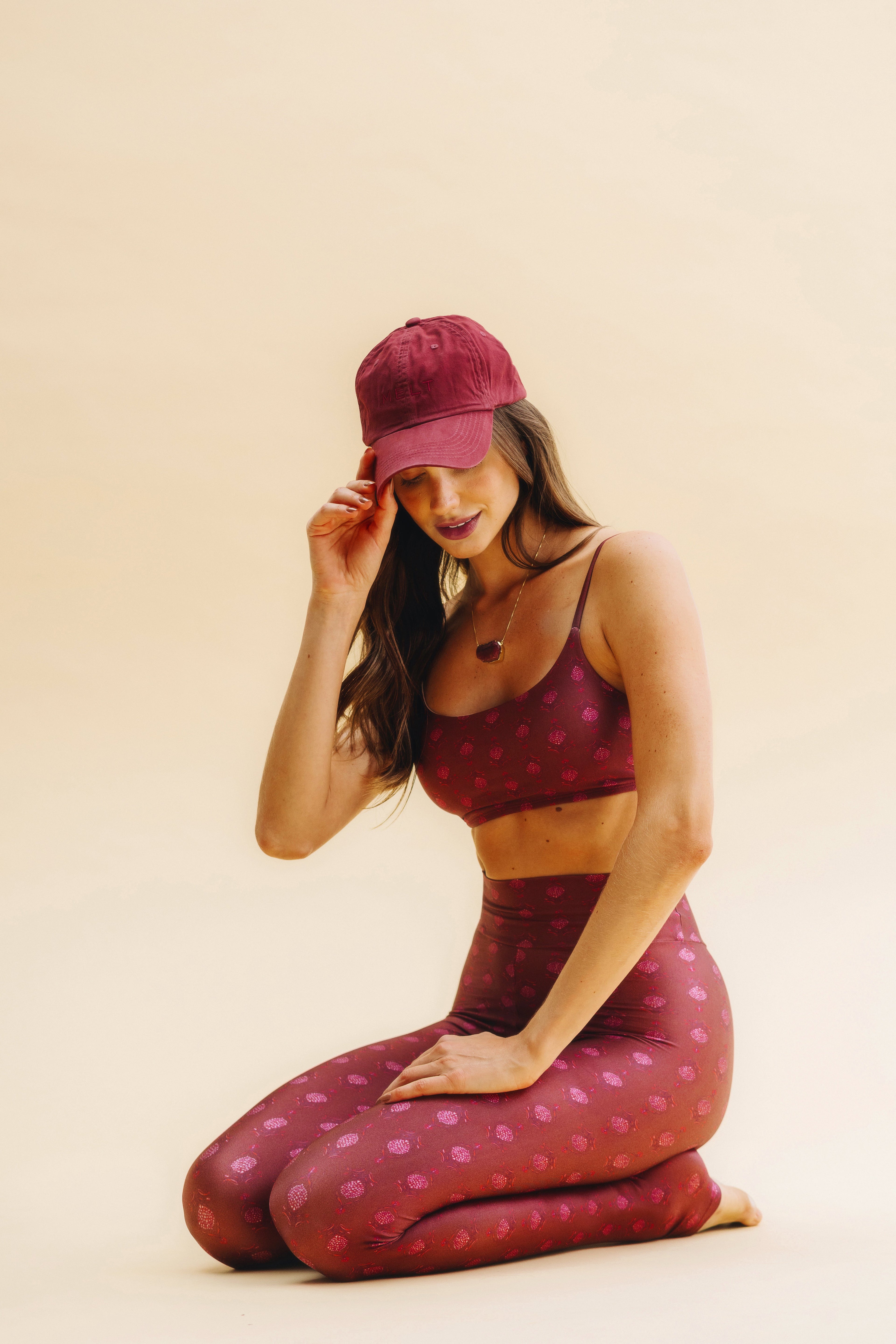 Top New Fit Ruby Bud