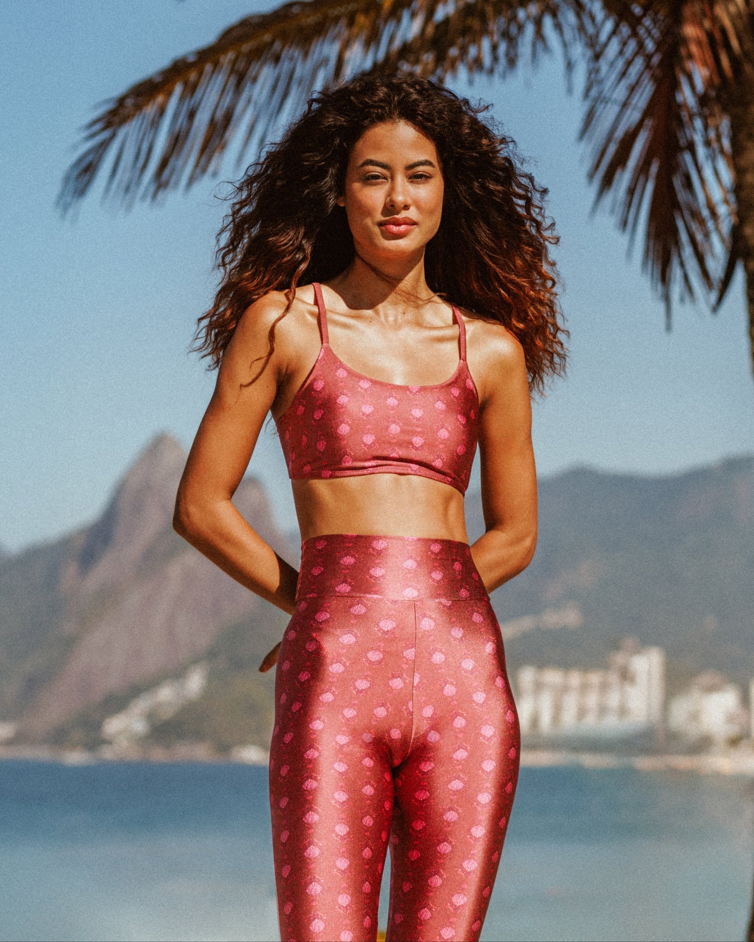 Ruby Bud High Legging Pants