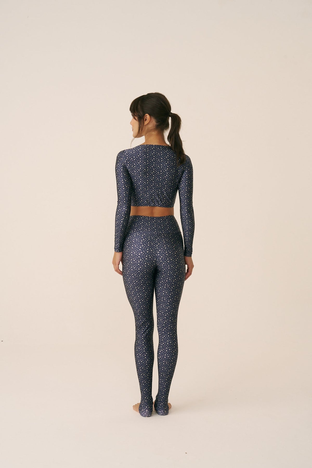 Top cropped manga longa Blue Galaxy – look 1