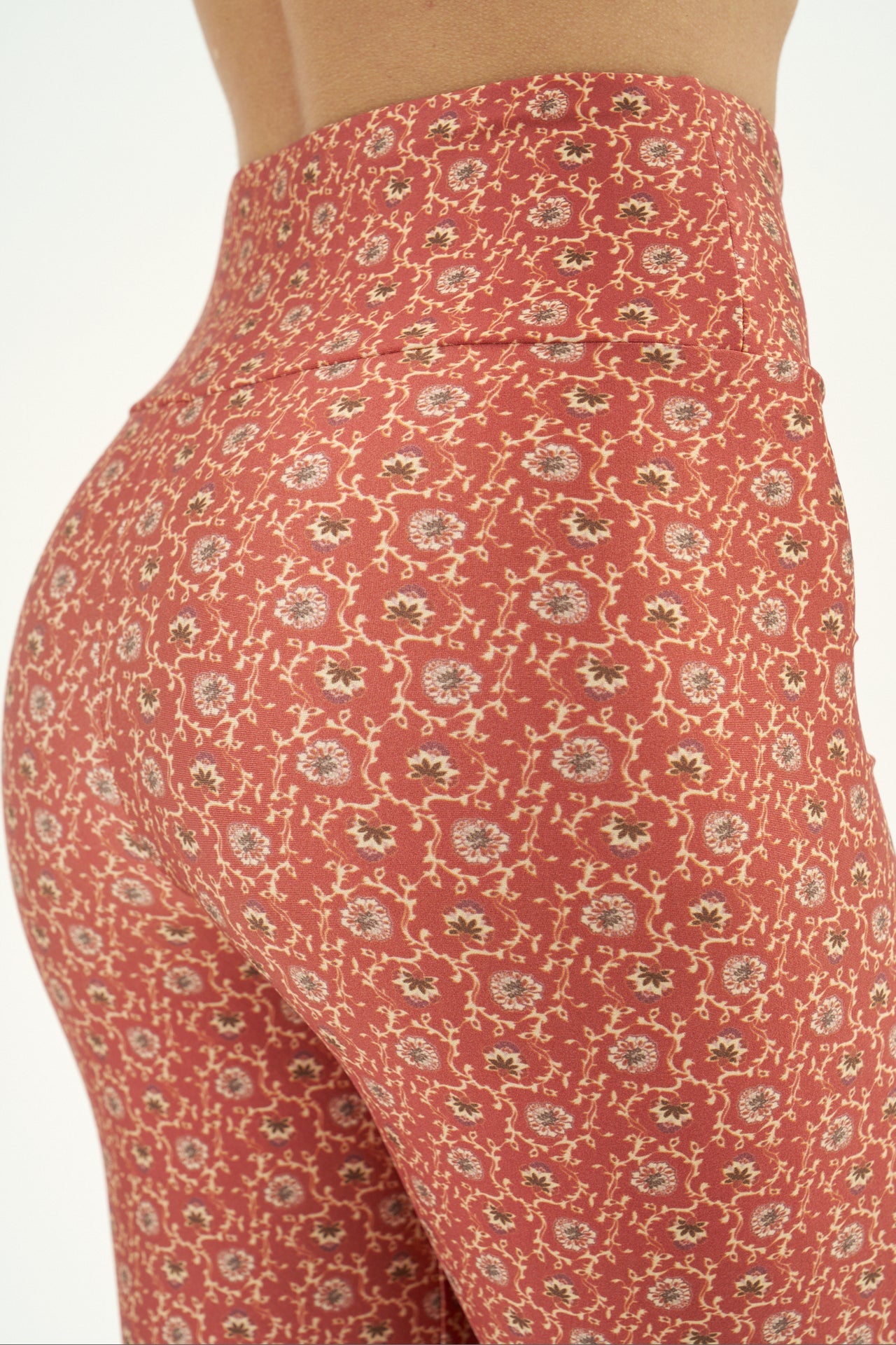 Calça Legging High Scarlet Flower