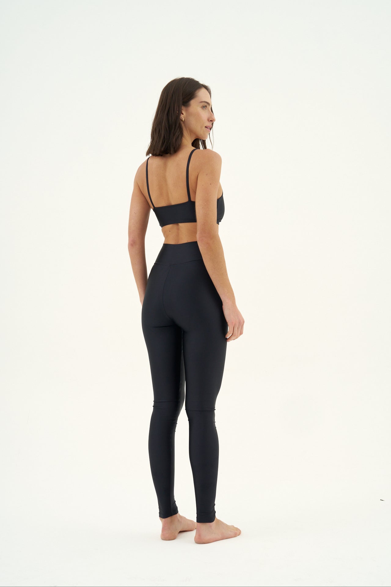 Pantalones tipo leggings ajustados negros