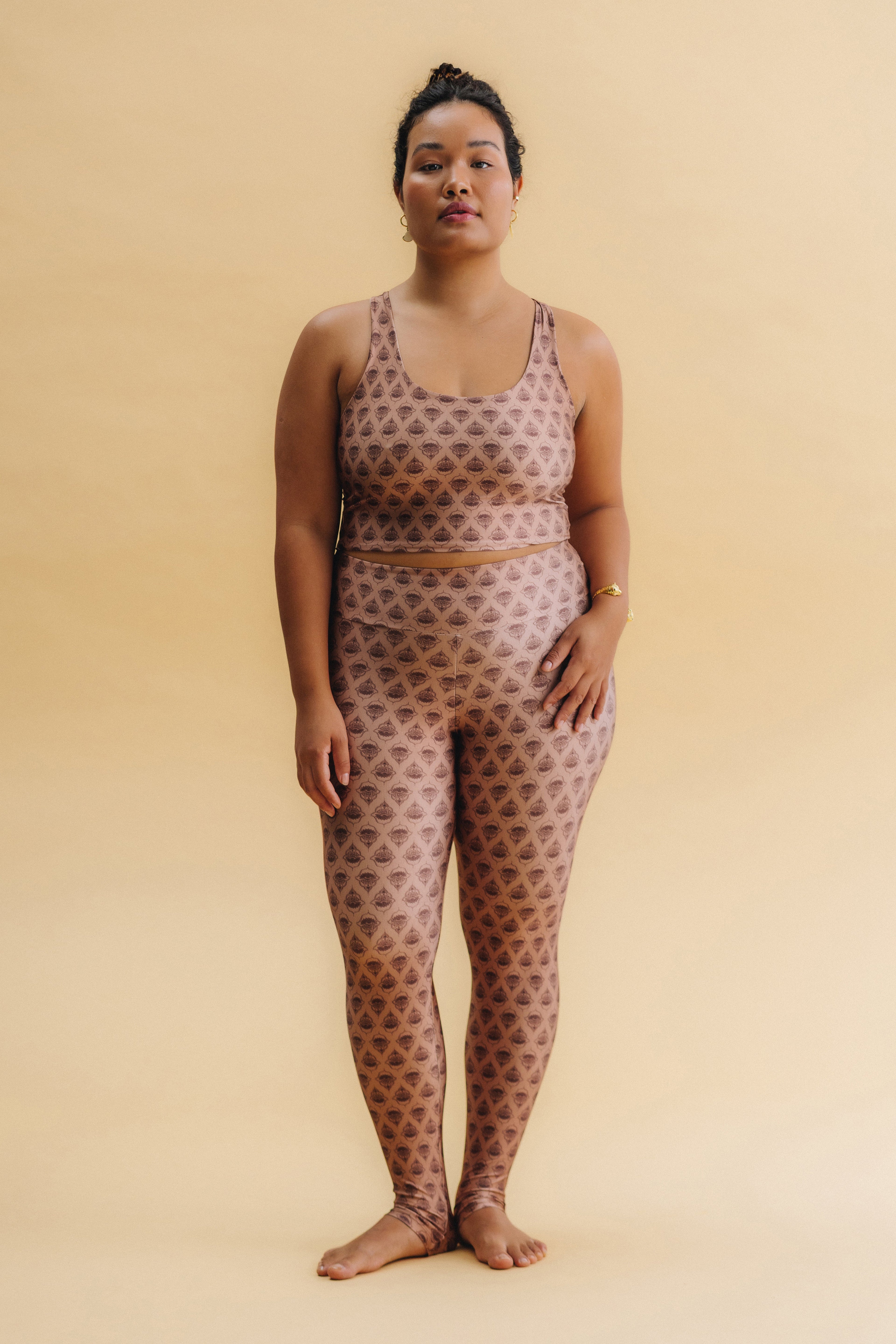 Top Y Hamsa Mocha