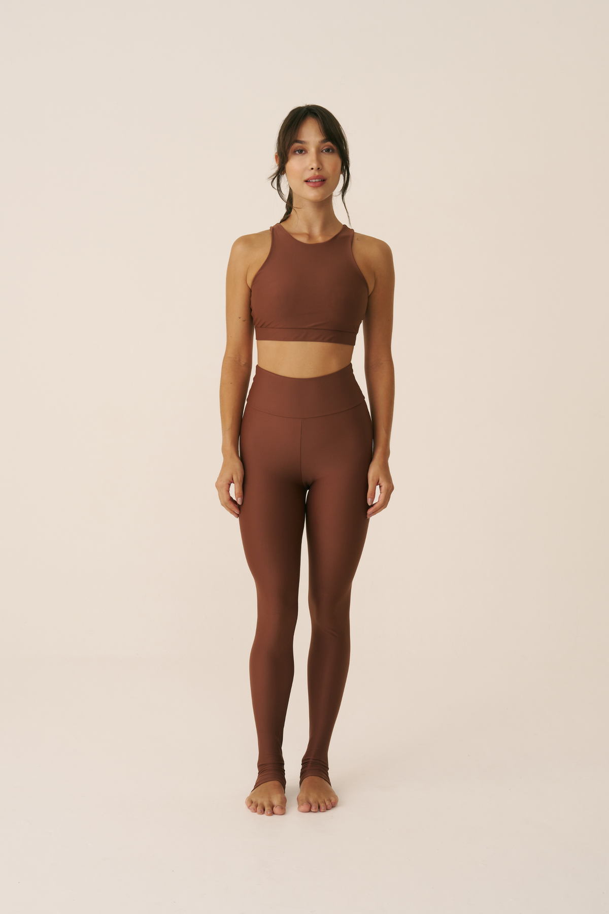 Calça Legging Slim Contour Cocoa – frente