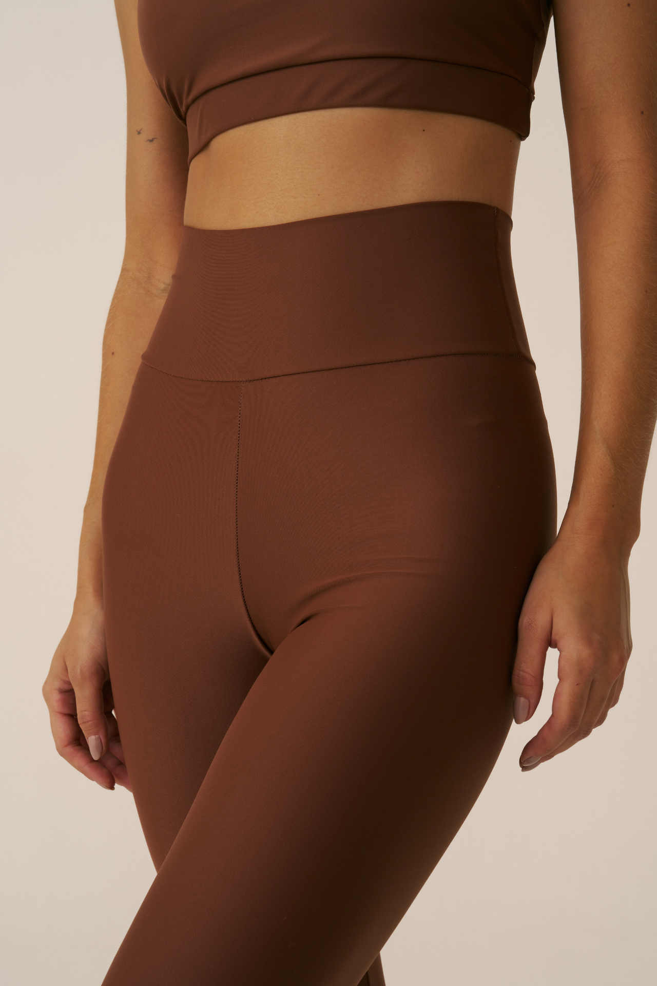 Calça Legging Slim Contour Cocoa