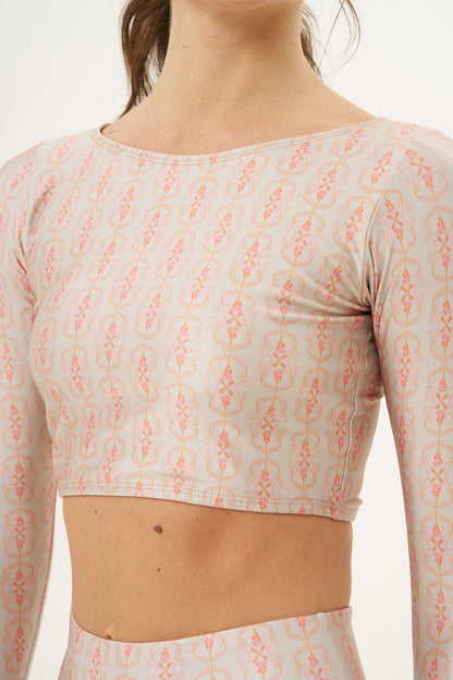 Top cropped manga longa Bloom