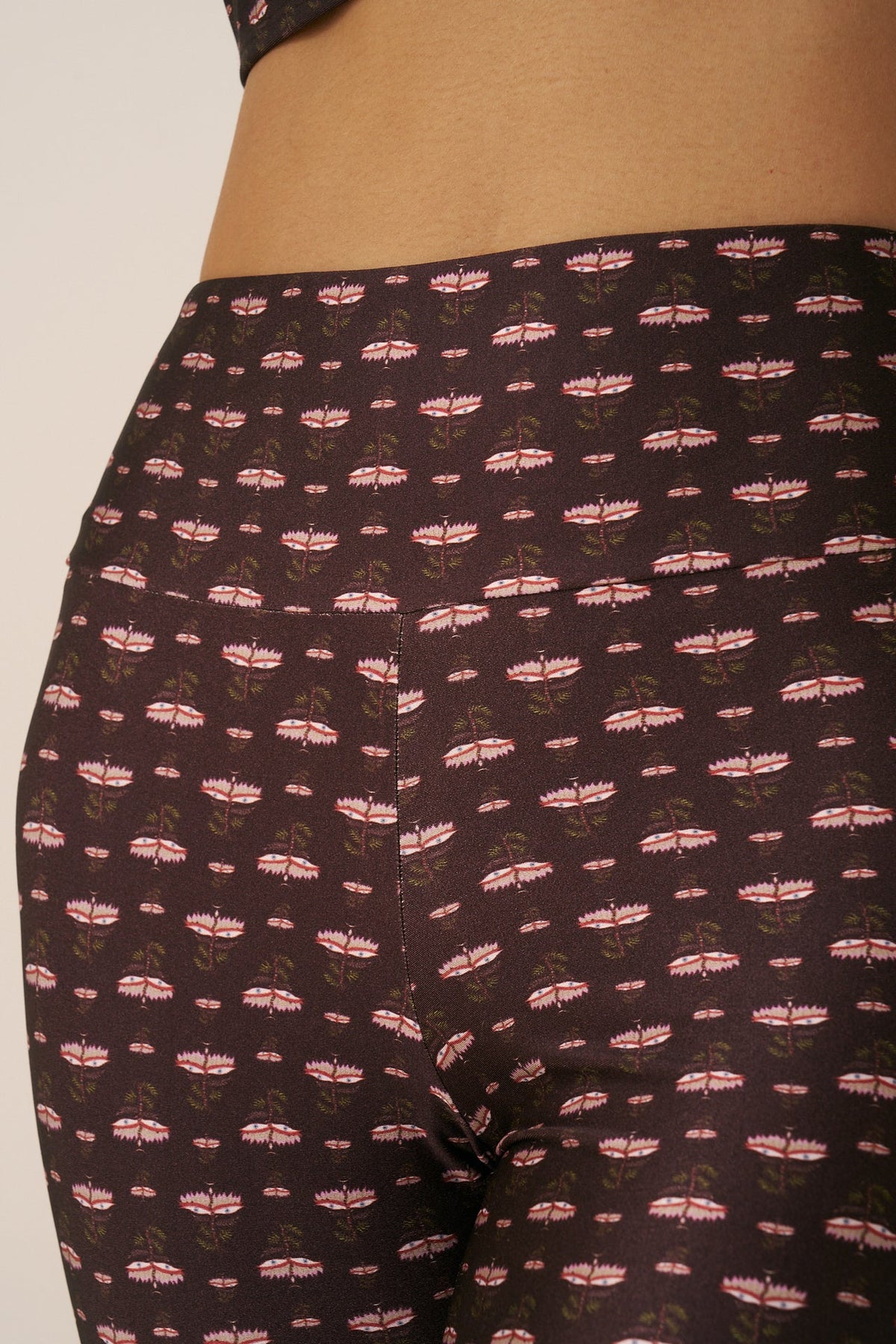 Calça Legging estampada High Miragem