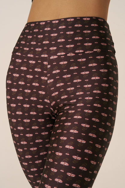 Calça Legging estampada High Miragem
