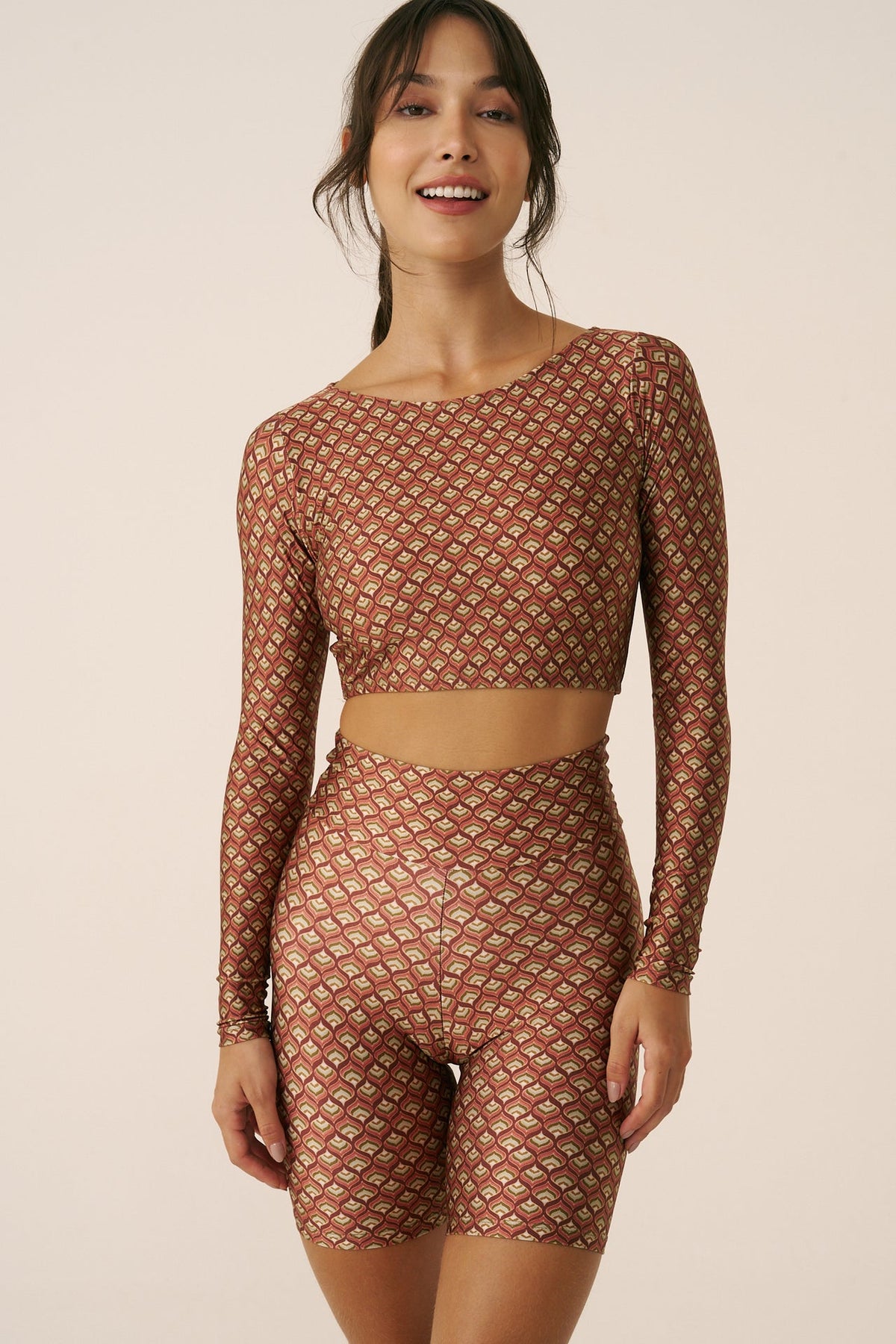 Top cropped manga longa Aura
