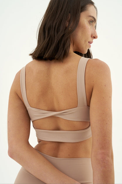 Top twist Curve Nude