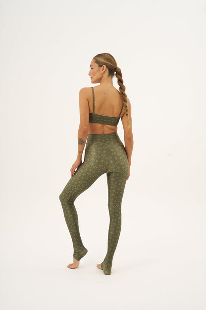 Top New Fit Paisley