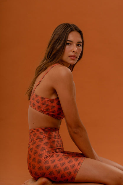 Top New Fit Hamsá