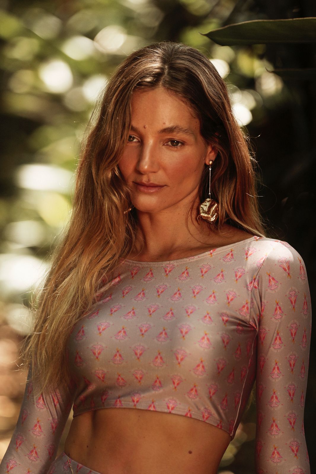 Blooming Bird long sleeve cropped top