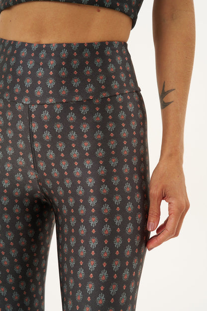 Calça Legging High Winter Flame
